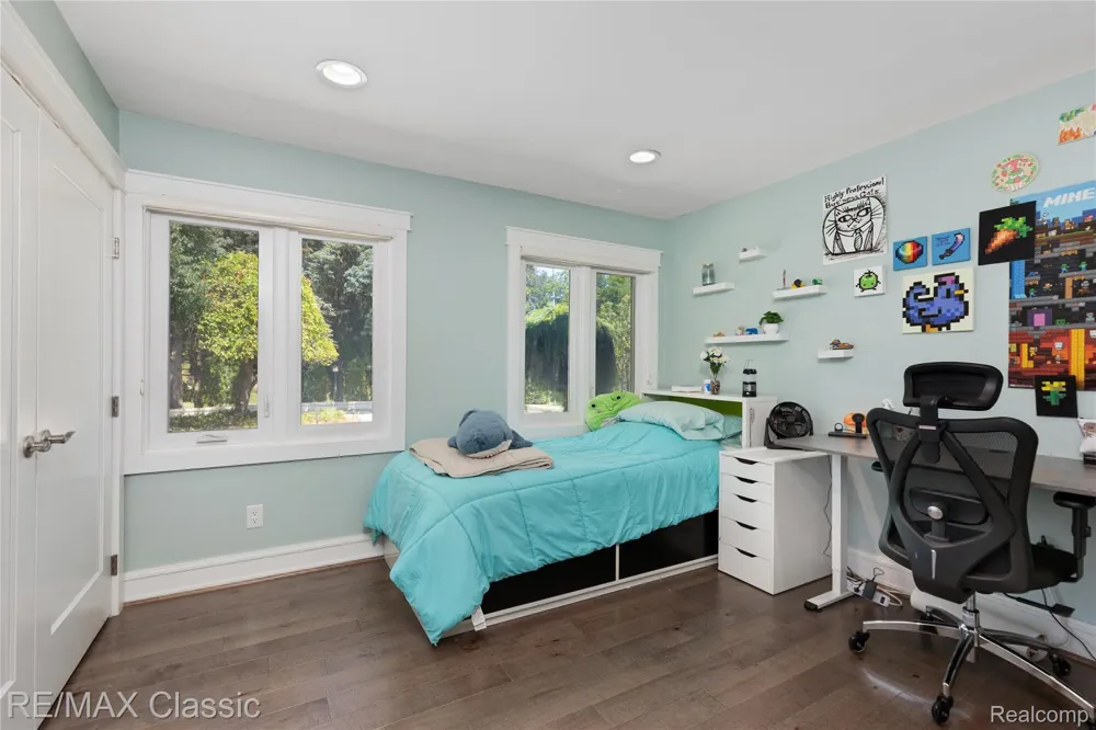6600 Valley Spring Road Bloomfield Hills City, MI 48301