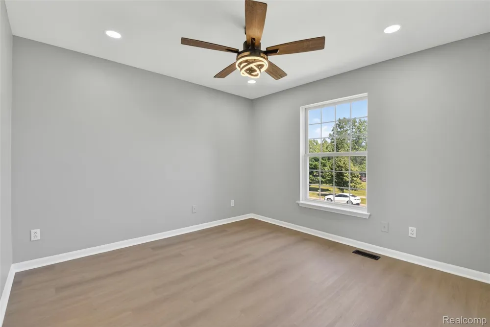 8862 Prairie Street York Charter Township, MI 48197