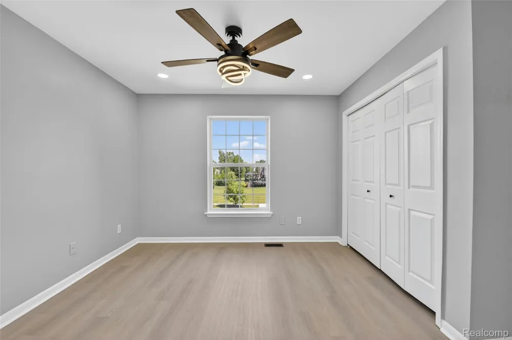 8862 Prairie Street York Charter Township, MI 48197