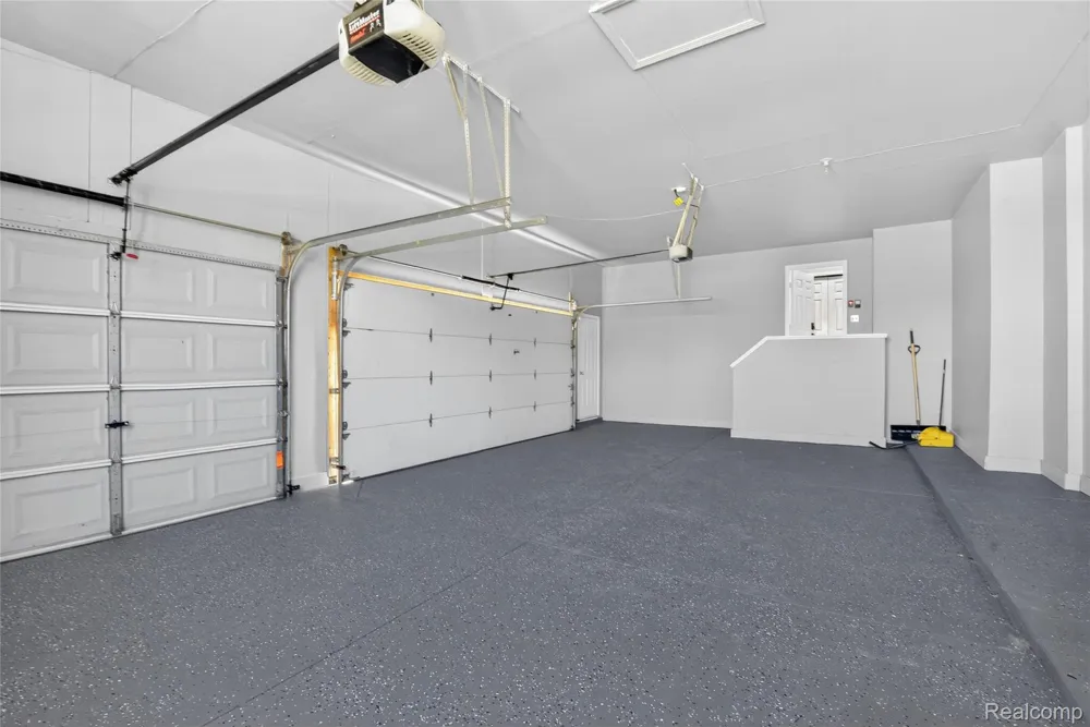 8862 Prairie Street York Charter Township, MI 48197