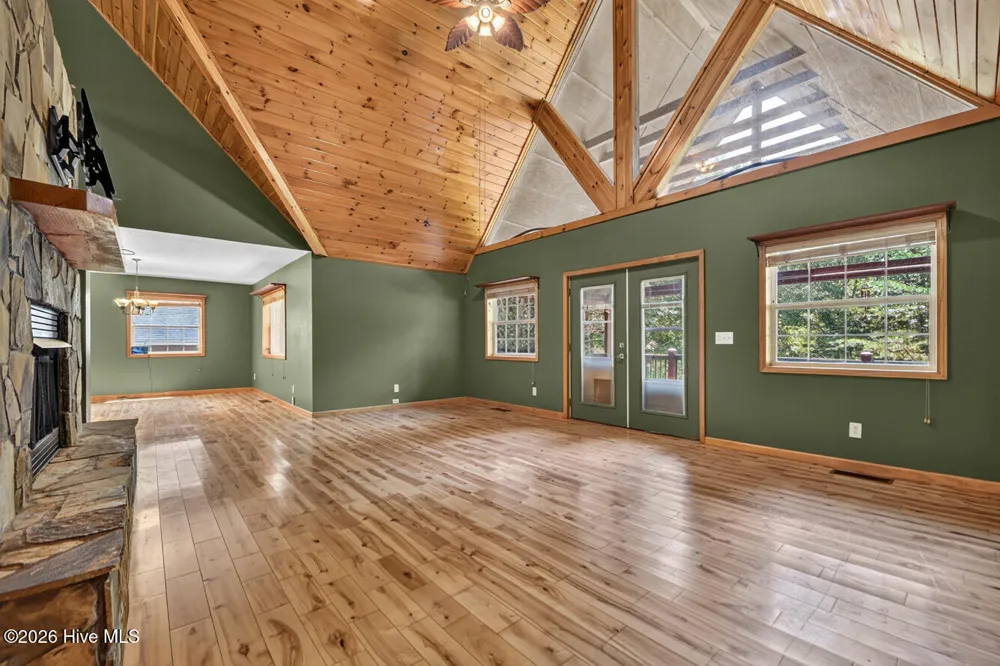648 Posey Place Murphy, NC 28906