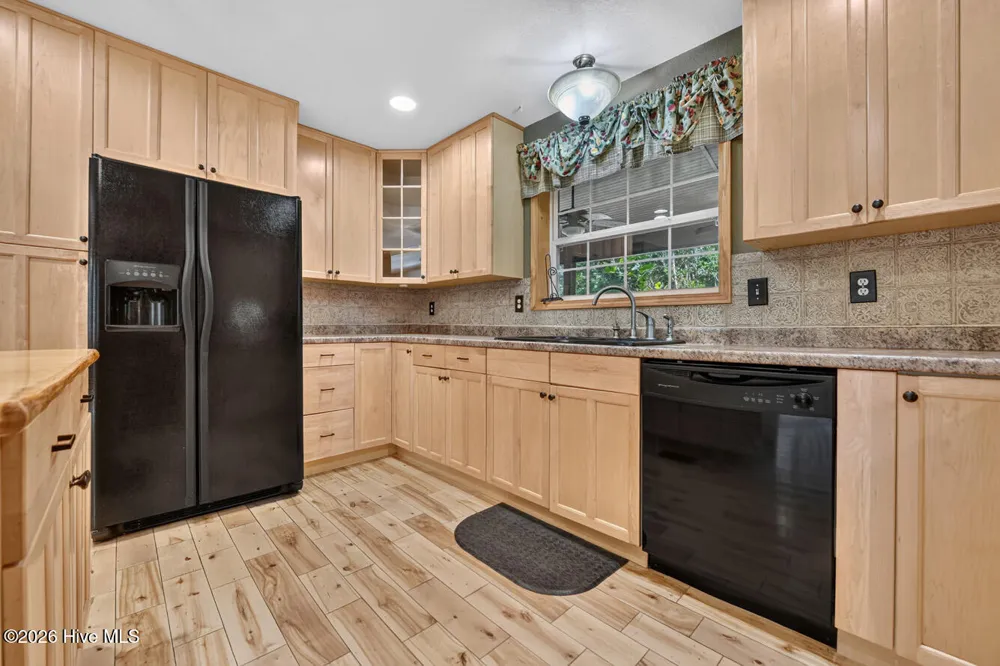 648 Posey Place Murphy, NC 28906