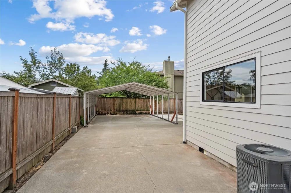 410 Warwick Street Enumclaw, WA 98022