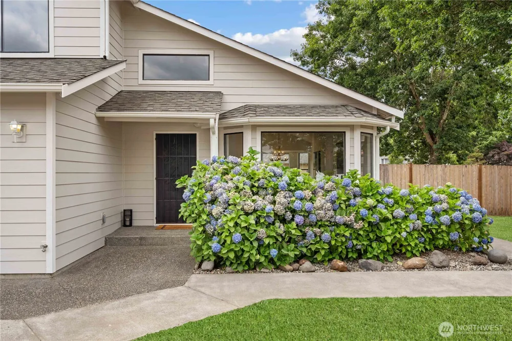 410 Warwick Street Enumclaw, WA 98022