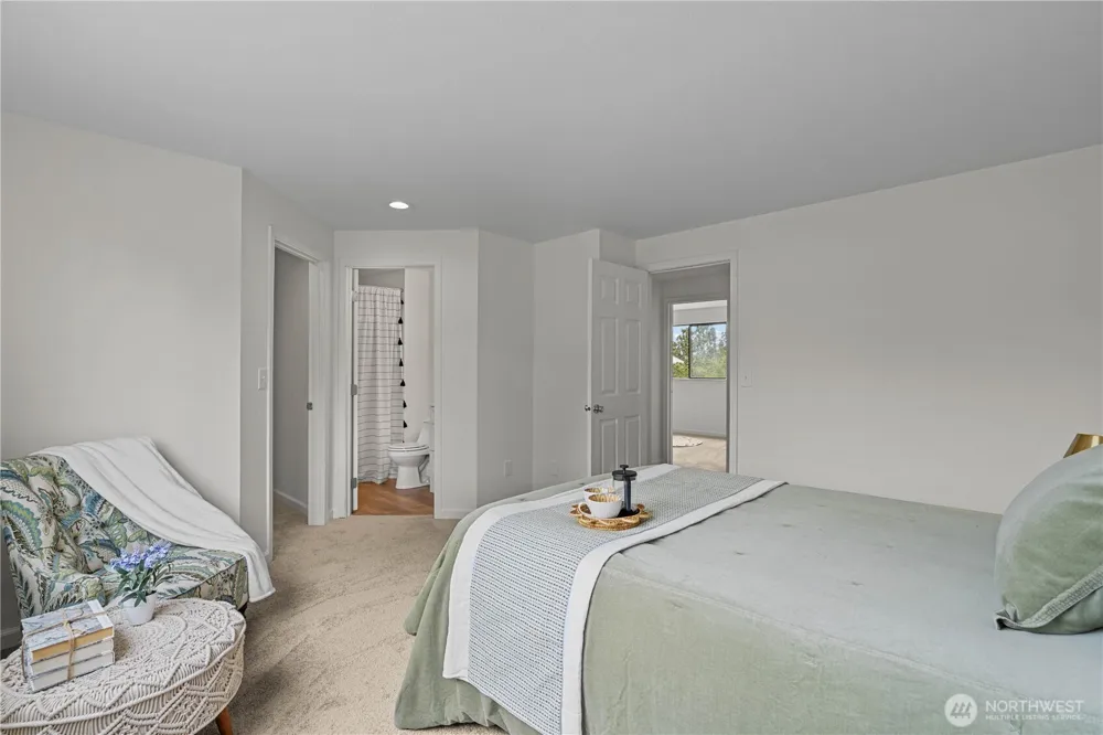 410 Warwick Street Enumclaw, WA 98022