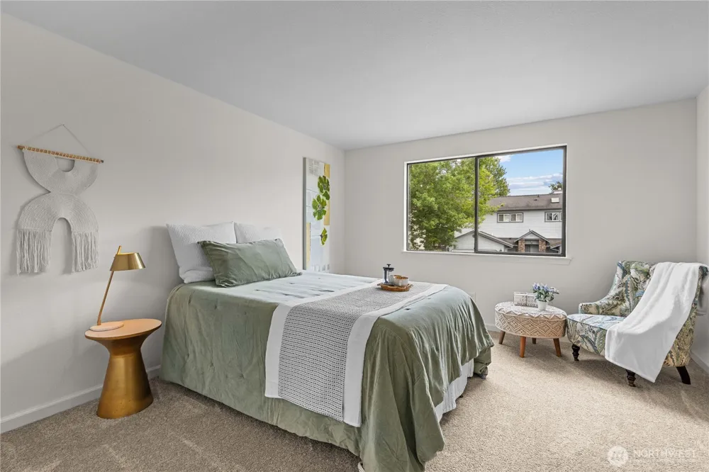 410 Warwick Street Enumclaw, WA 98022