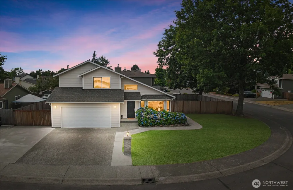 410 Warwick Street Enumclaw, WA 98022