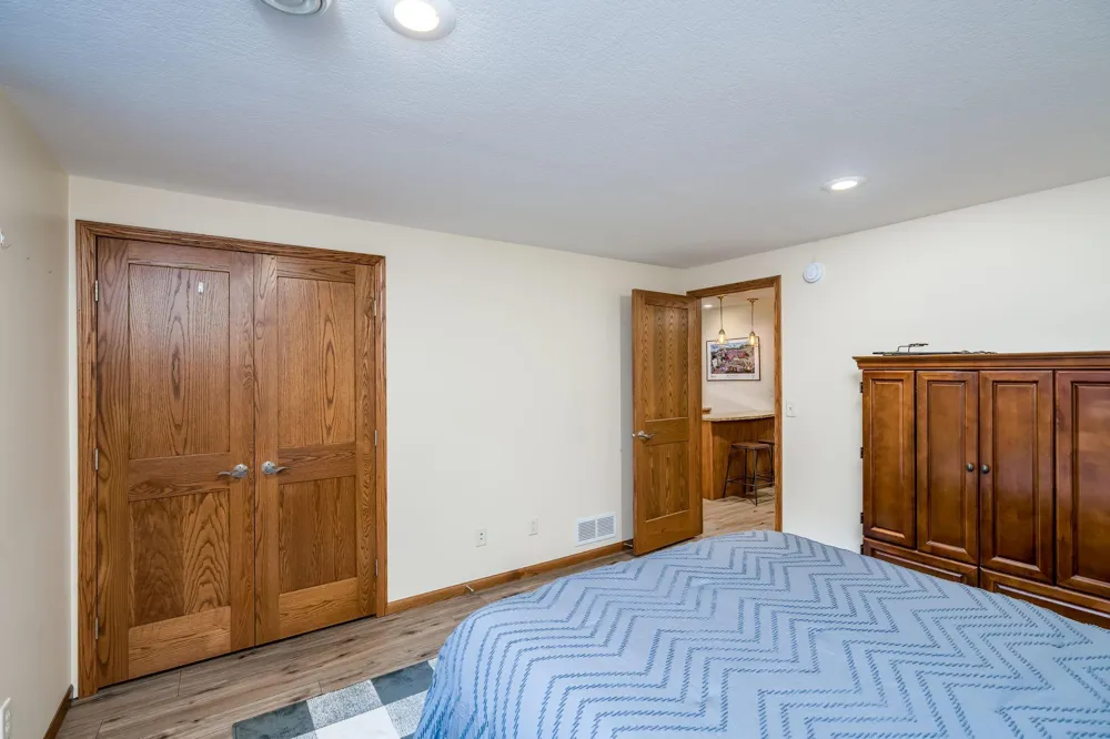 113 Oak Marsh Drive Mankato, MN 56001