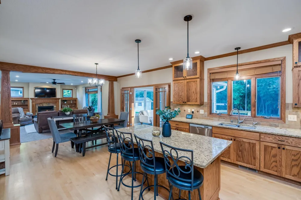 113 Oak Marsh Drive Mankato, MN 56001