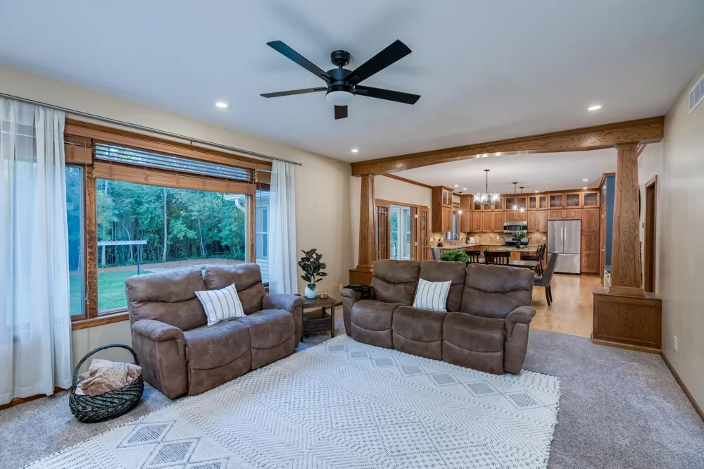 113 Oak Marsh Drive Mankato, MN 56001