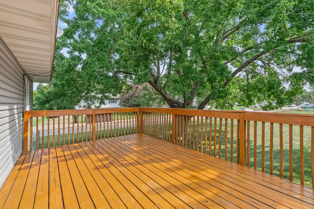 3501 84th Circle Brooklyn Park, MN 55443
