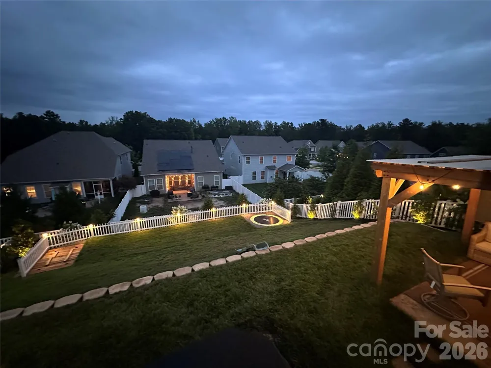 172 Longleaf Drive Mooresville, NC 28117