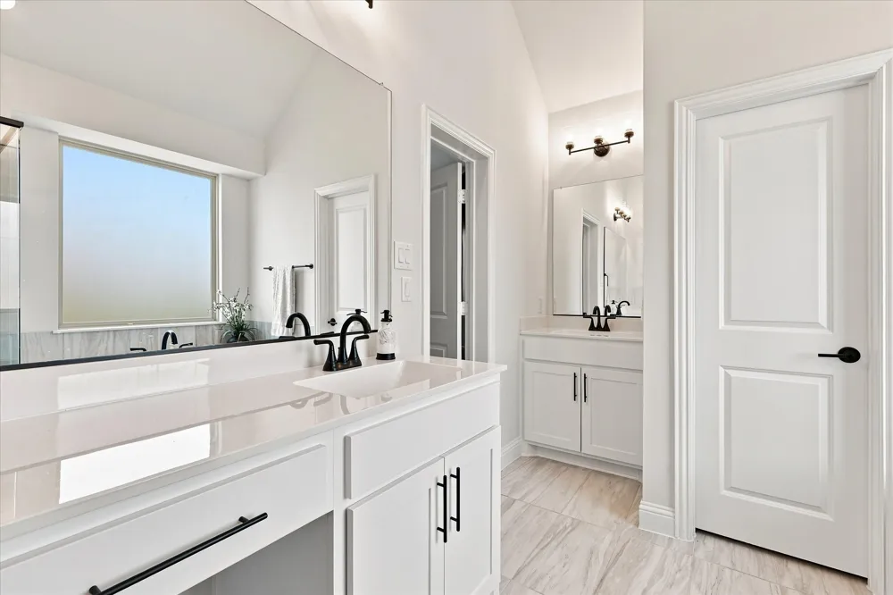 1863 Silver Birch Road Waxahachie, TX 75165