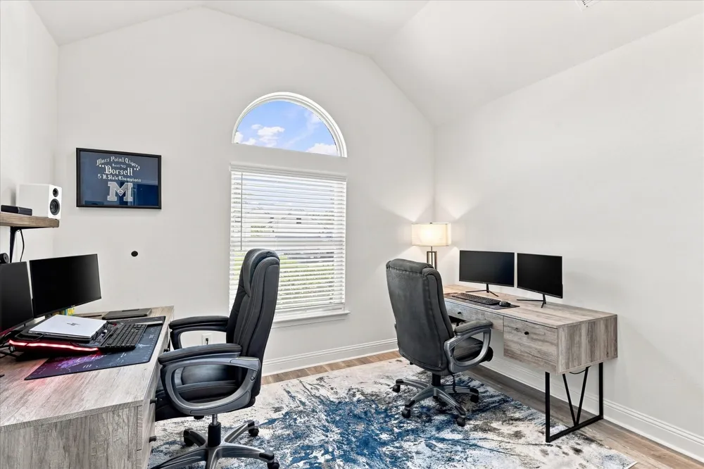 1863 Silver Birch Road Waxahachie, TX 75165