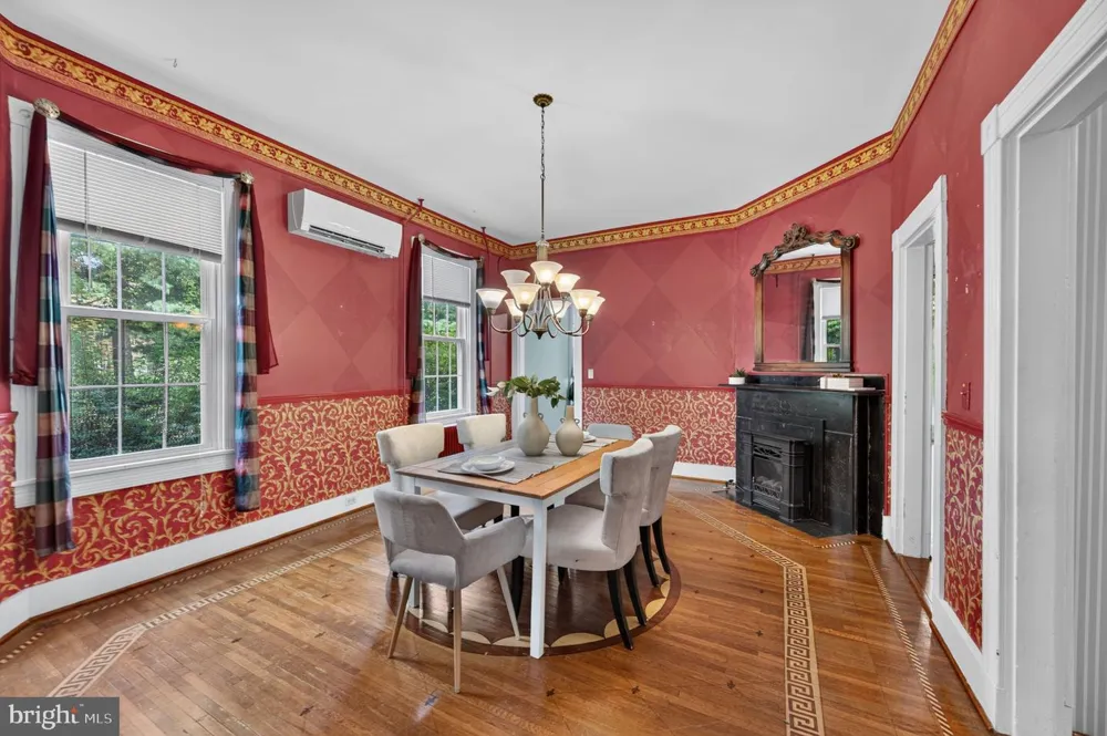4806 BUTLER ROAD Glyndon, MD 21071
