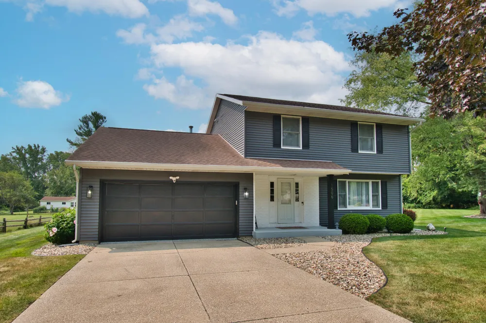 1506 Lykins Lane Niles, MI 49120