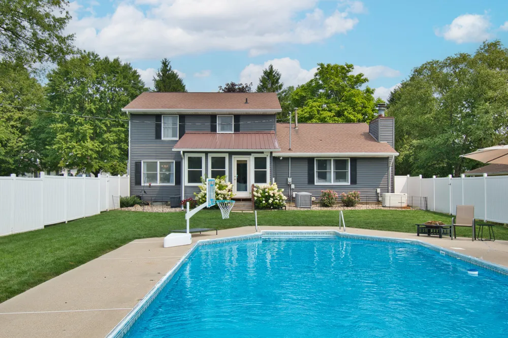1506 Lykins Lane Niles, MI 49120