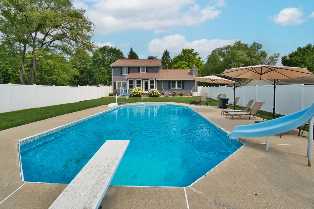 1506 Lykins Lane Niles, MI 49120