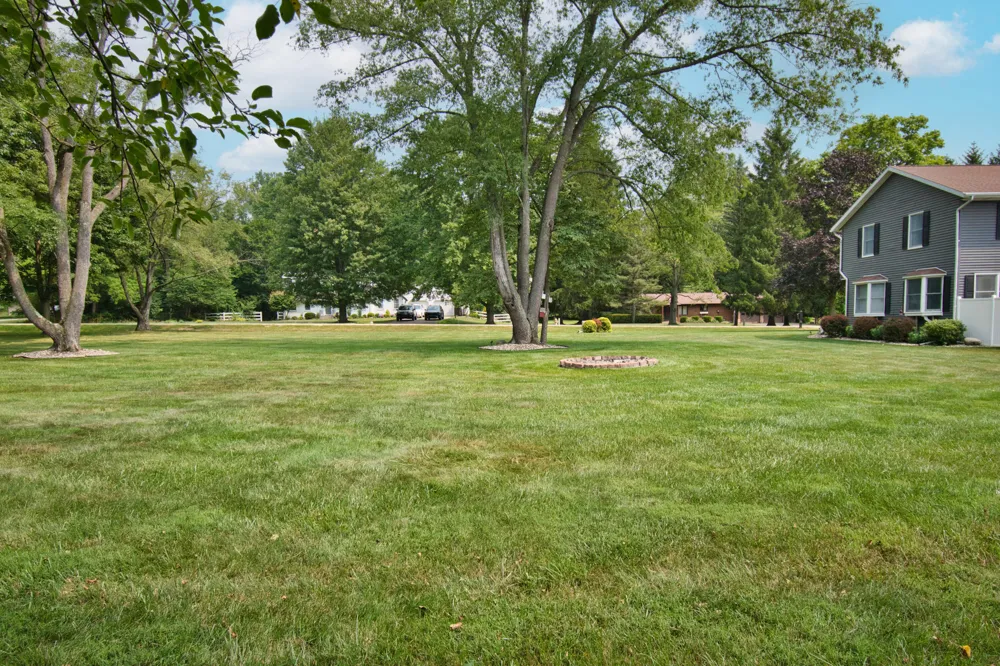 1506 Lykins Lane Niles, MI 49120