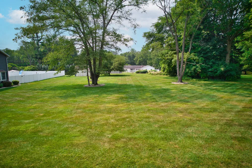 1506 Lykins Lane Niles, MI 49120