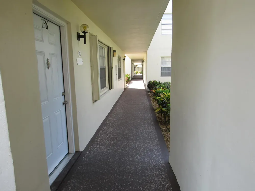 737 Normandy P Delray Beach, FL 33484