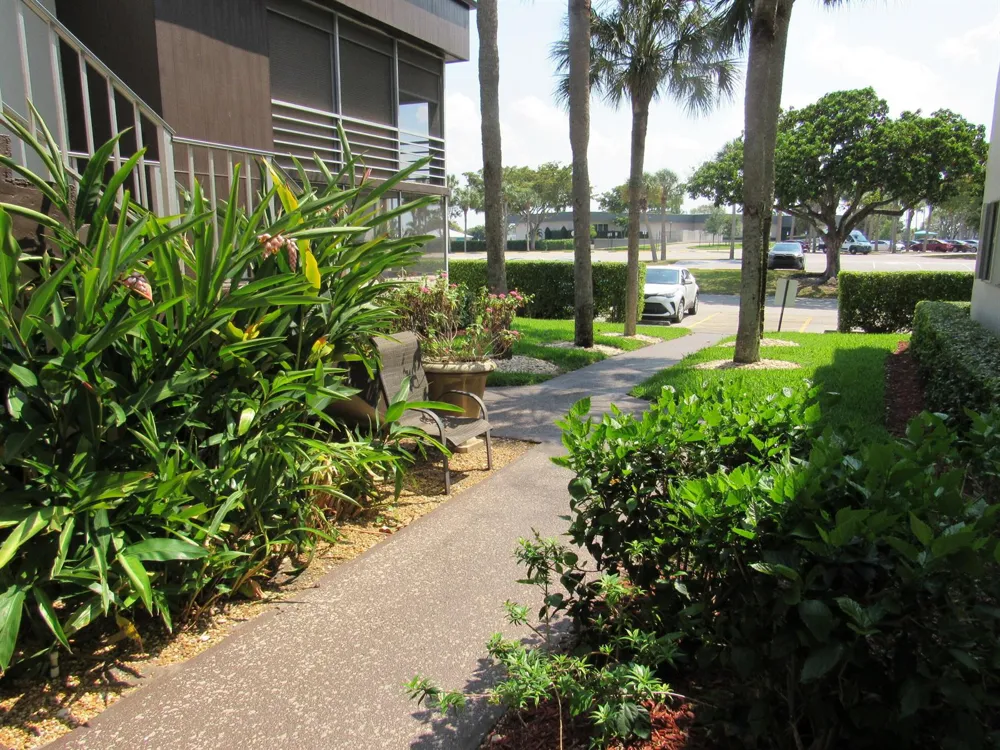 737 Normandy P Delray Beach, FL 33484
