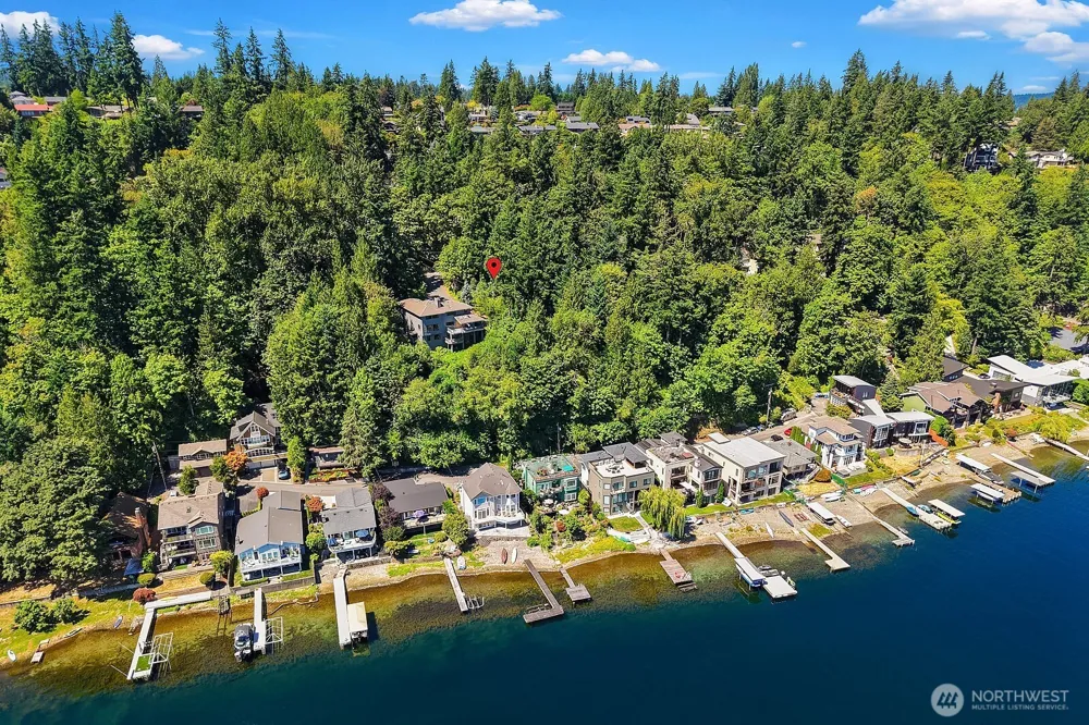 1464 W Lake Sammamish Parkway Bellevue, WA 98008