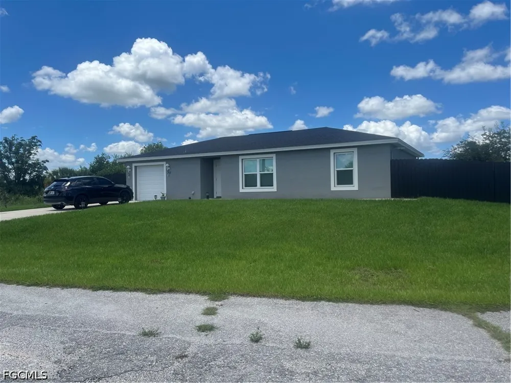 Dublin Circle Labelle, FL 33935