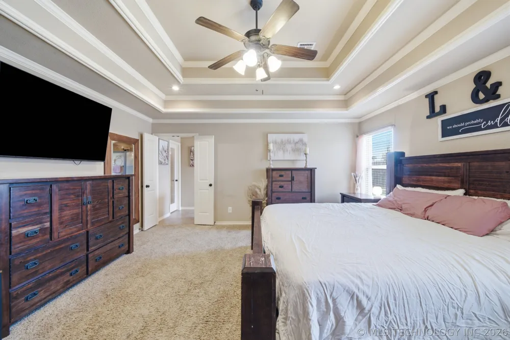 8416 76 EastAvenue Owasso, OK 74055