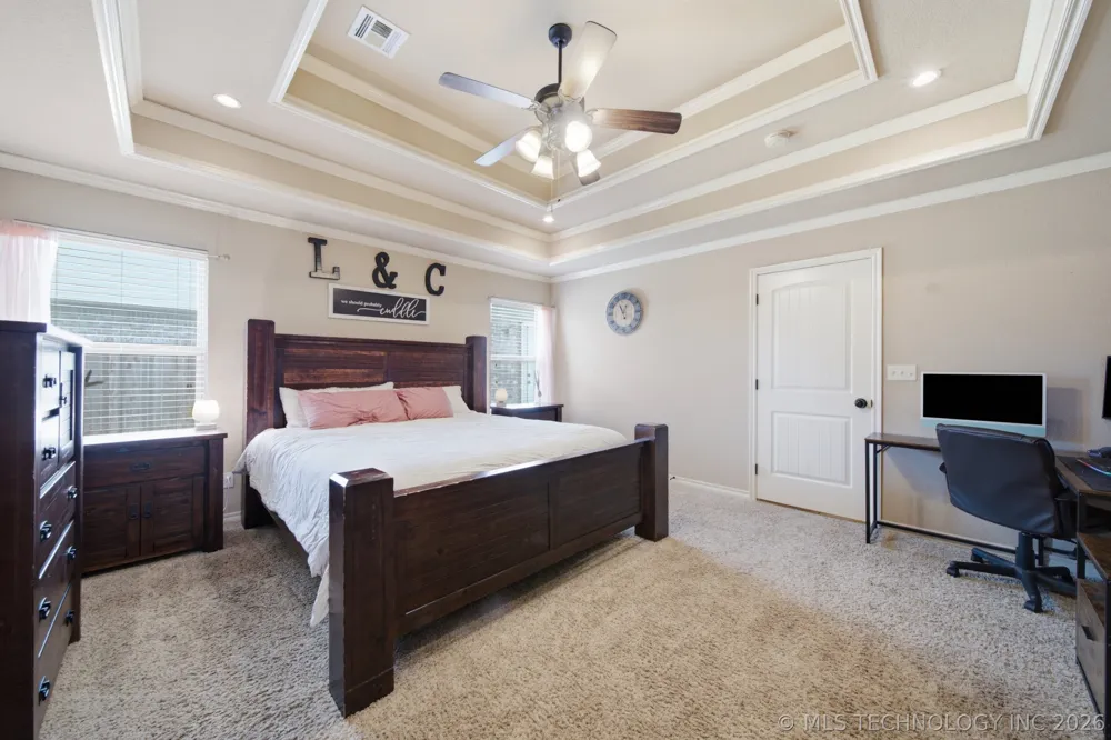 8416 76 EastAvenue Owasso, OK 74055