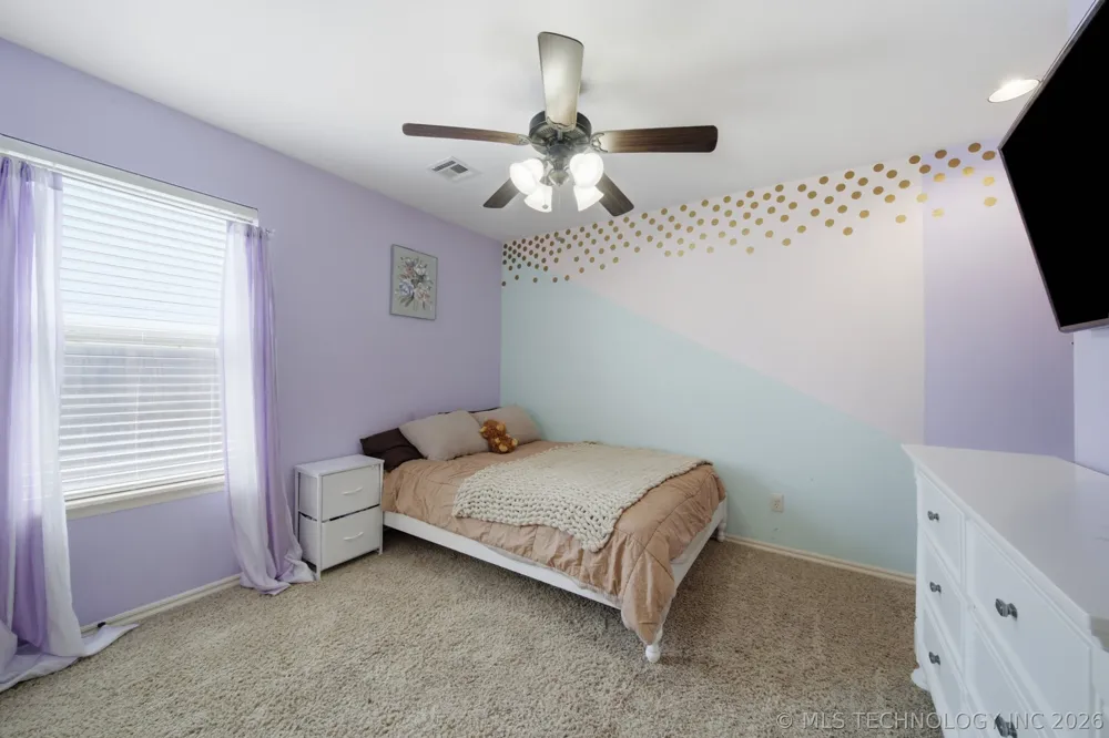 8416 76 EastAvenue Owasso, OK 74055