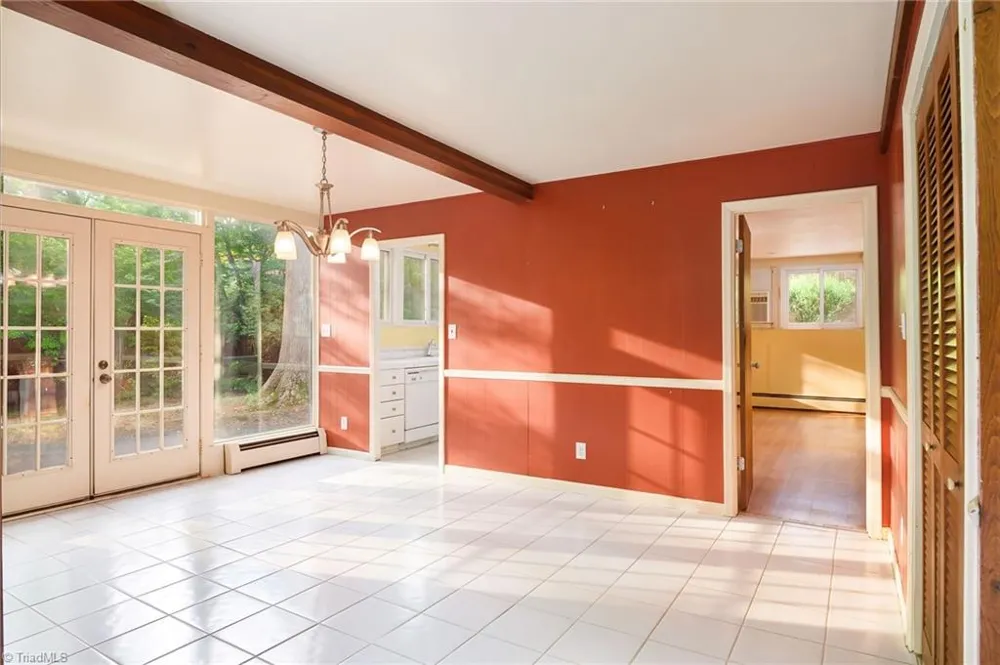 219 Buttercup Drive Jamestown, NC 27282