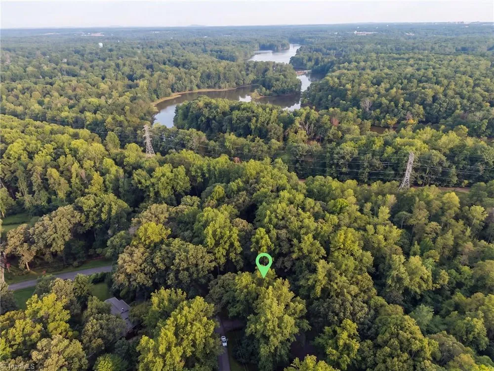 219 Buttercup Drive Jamestown, NC 27282