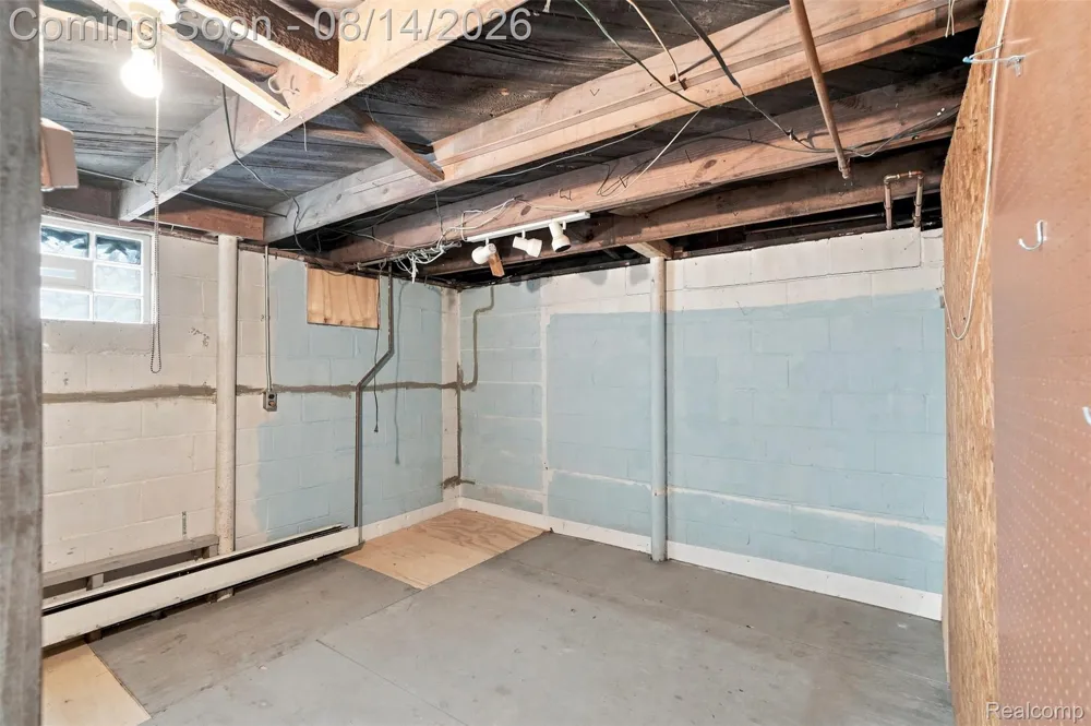 2234 Grange Road Trenton City, MI 48183