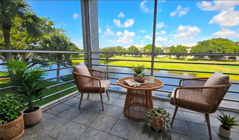 9230 Lagoon Pl #310