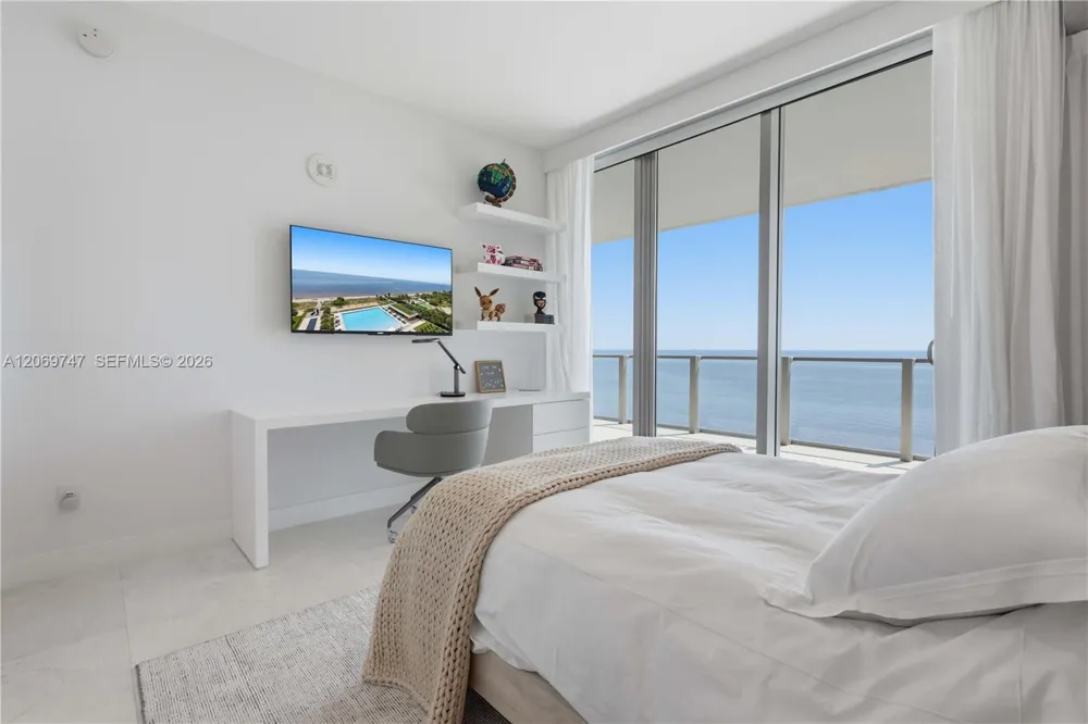 Address Not Shown Key Biscayne, FL 33149