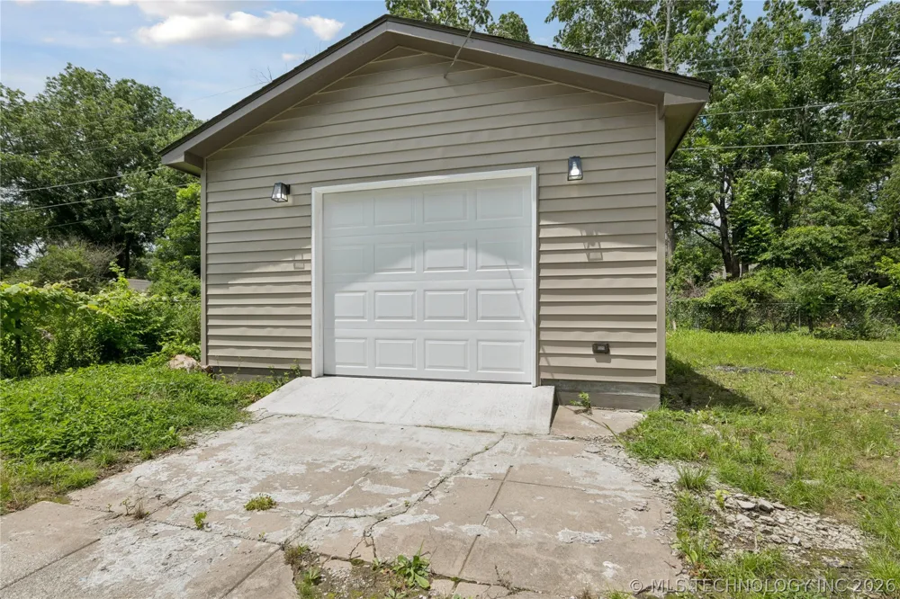 2610 Elgin Street Muskogee, OK 74401
