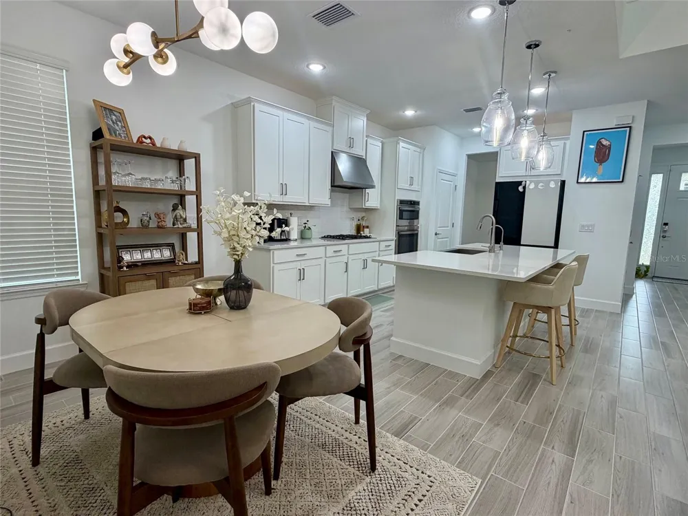 33901 LANDSMAN LOOP Wesley Chapel, FL 33543