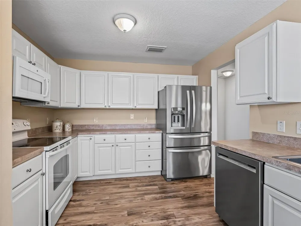 1906 HARSTON TRAIL The Villages, FL 32162