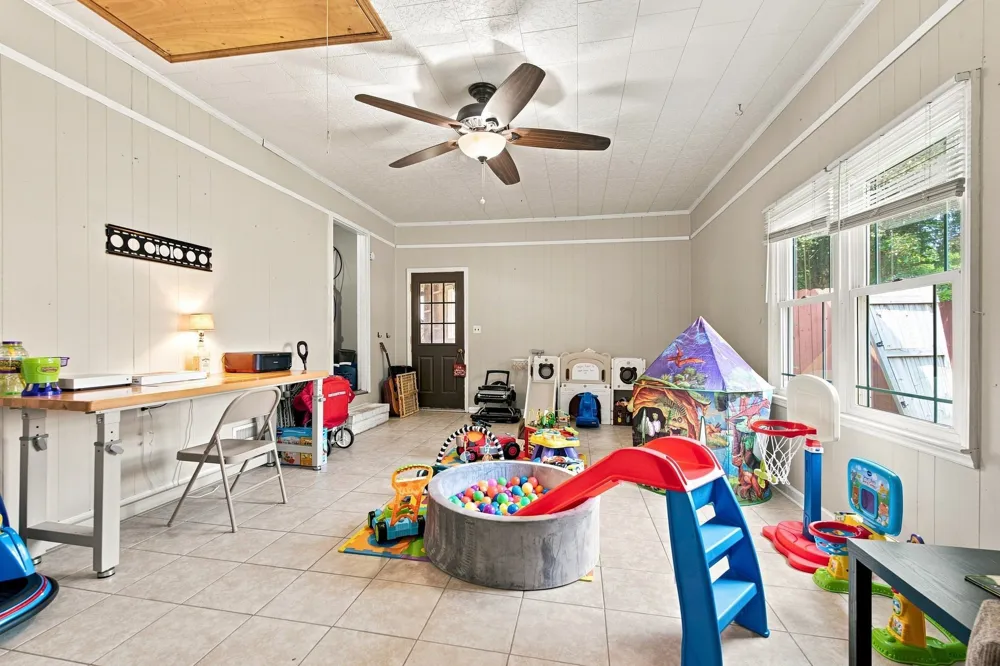 396 Sherwood Dr McMinnville, TN 37110