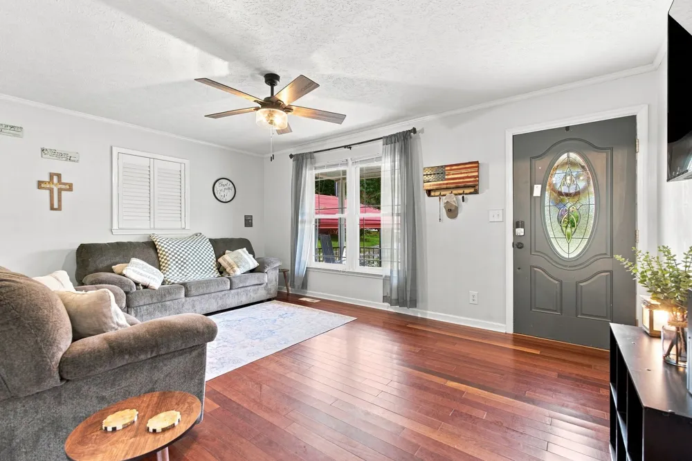 396 Sherwood Dr McMinnville, TN 37110