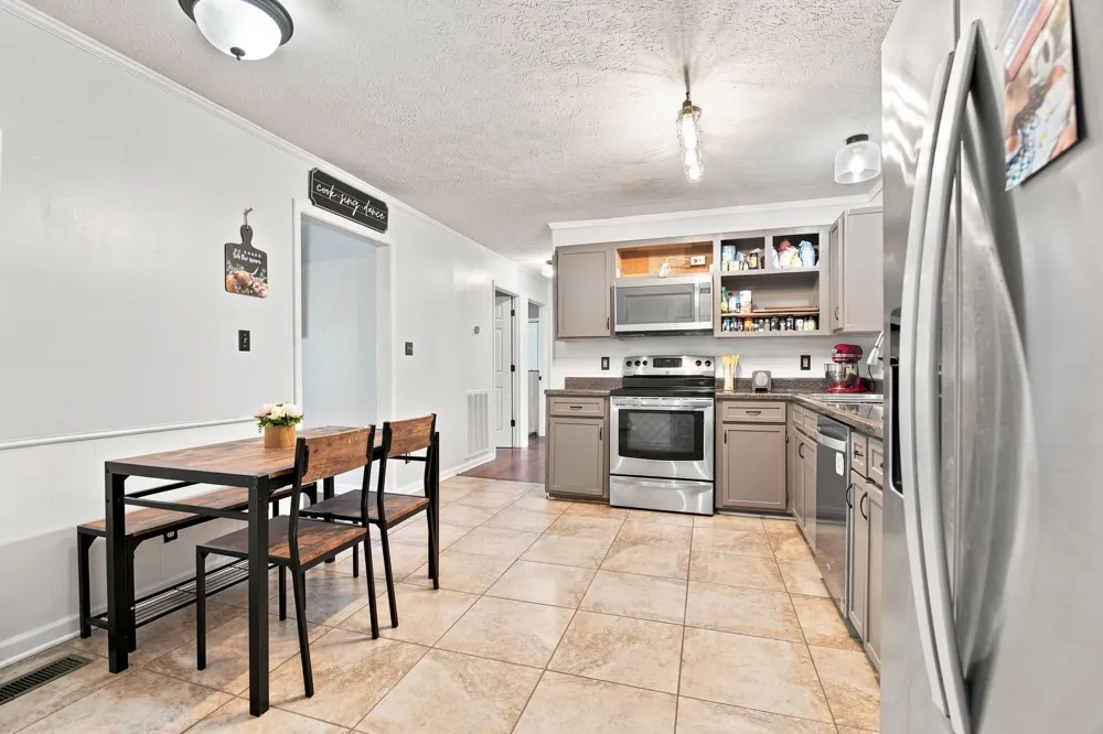 396 Sherwood Dr McMinnville, TN 37110