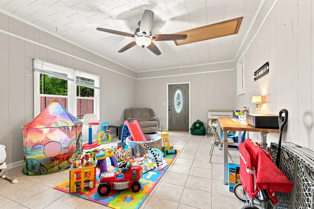 396 Sherwood Dr McMinnville, TN 37110