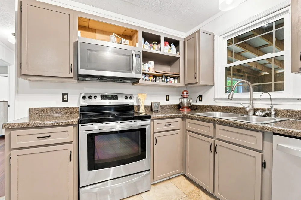 396 Sherwood Dr McMinnville, TN 37110