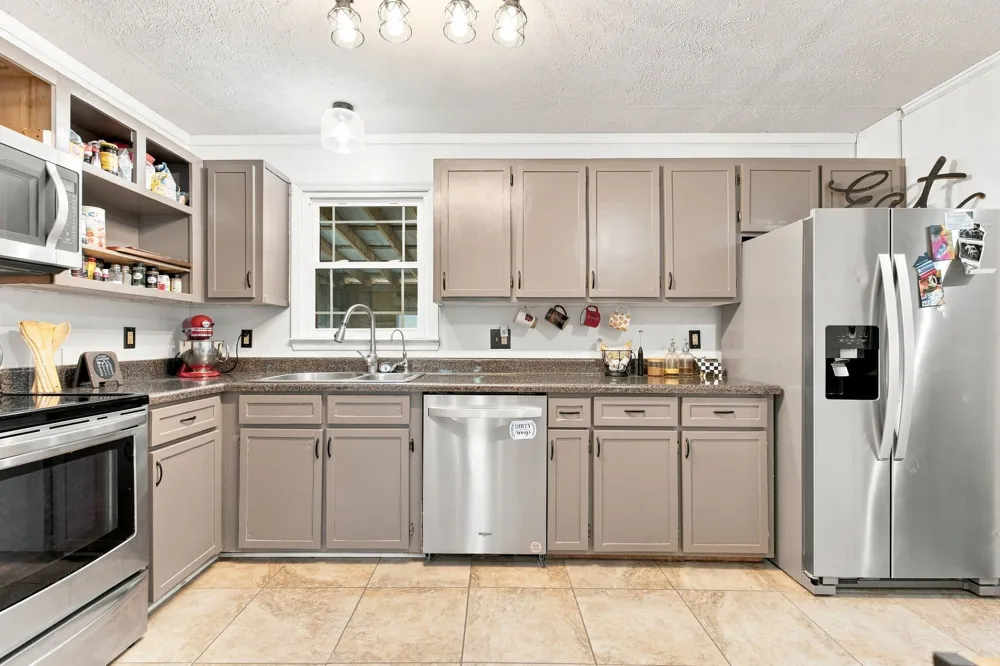 396 Sherwood Dr McMinnville, TN 37110