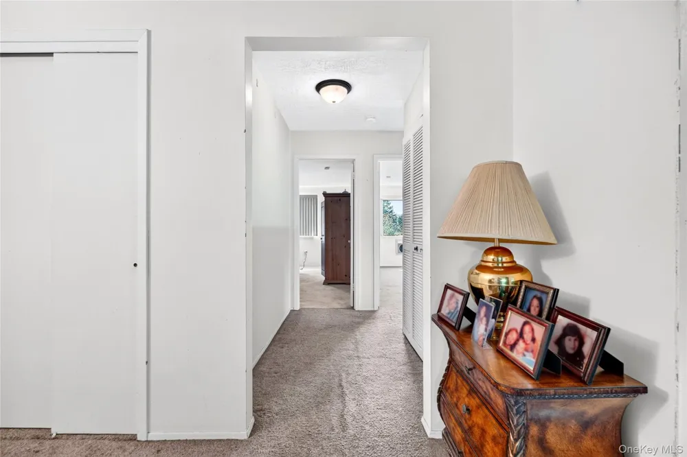24 Richard Court Pomona, NY 10970