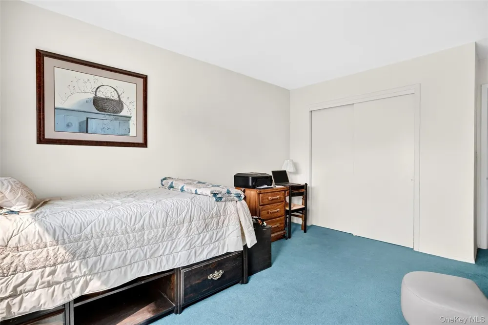 24 Richard Court Pomona, NY 10970