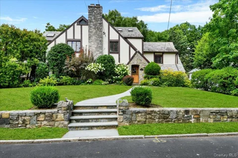 7 Denman Place