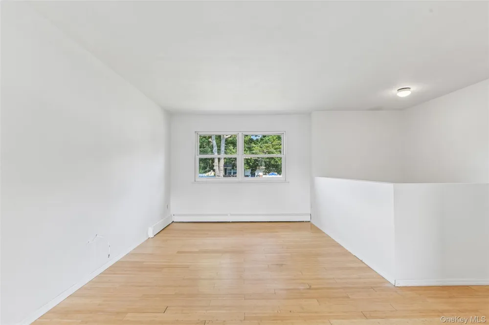 4 Beechwood Drive Shirley, NY 11967