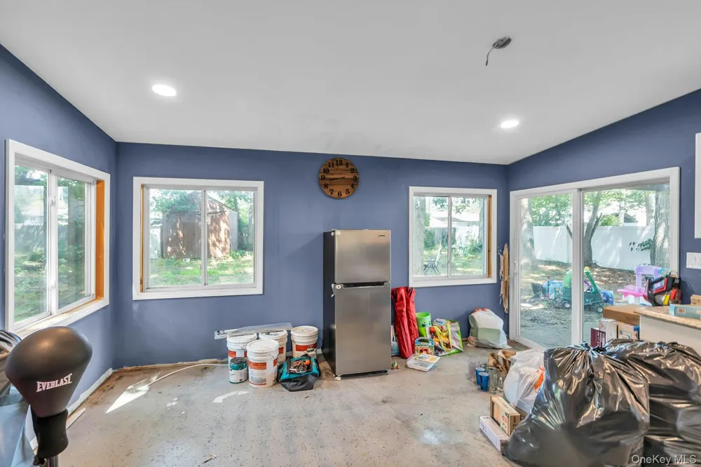 59 Probst Drive Shirley, NY 11967